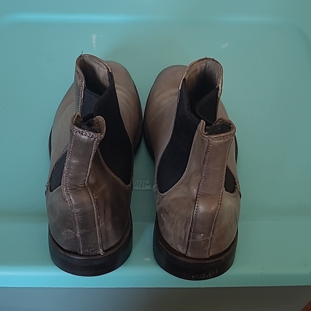 Frye Gray Leather Slip-on Ankle Boots Size 8.5 - Picture 5 of 7